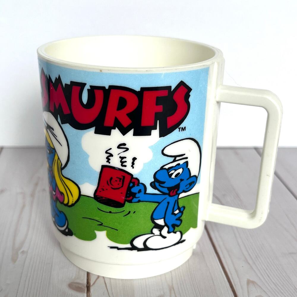 Vintage 1980 Smurfs Plastic Mug Cup with Handle by Deka Made in USA Smurfette